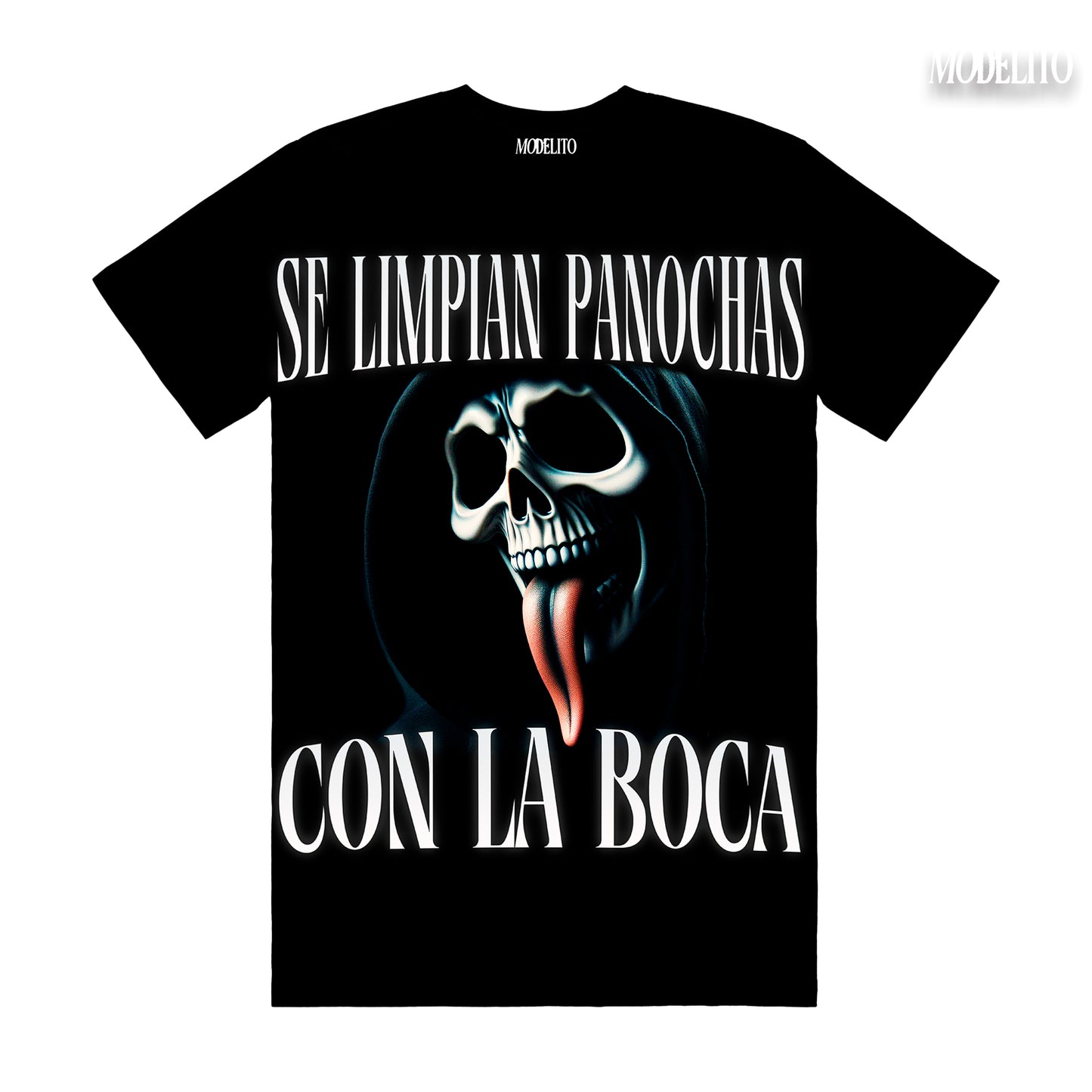 SE LIMPIAN PANOCHAS CON LA BOCA