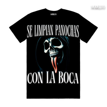 SE LIMPIAN PANOCHAS CON LA BOCA